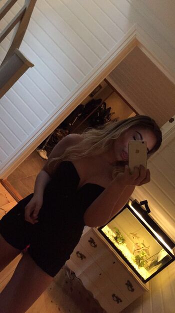 Full leaked Malincharli private onlyfans photo