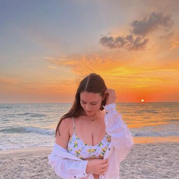 Full leaked Mallory m private onlyfans photo