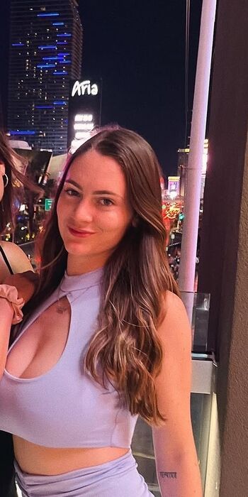 Full leaked Mallory malone private onlyfans photo