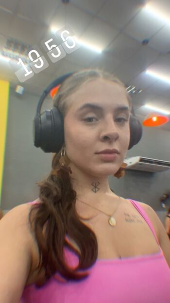 Full leaked Malu paris private onlyfans photo