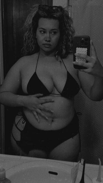 Full leaked Mama e private onlyfans photo