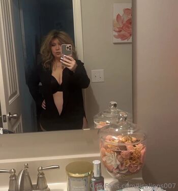 Full leaked Mami lisa page private onlyfans photo