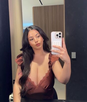 Full leaked Mamig private onlyfans photo