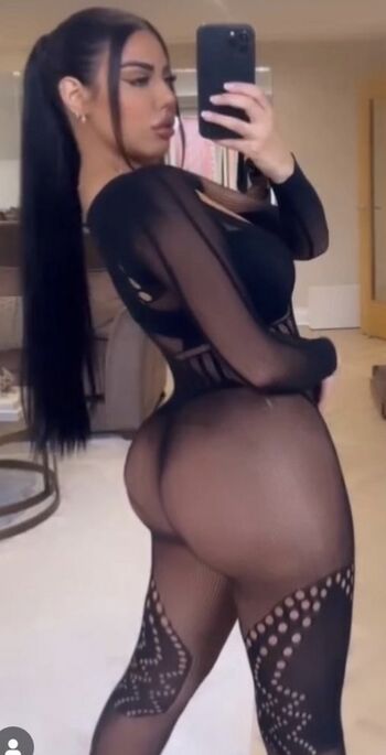 Full leaked Mandi vakili page private onlyfans photo