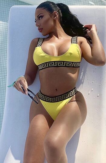 Full leaked Mandi vakili page private onlyfans photo