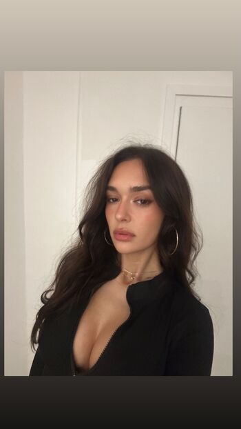 Full leaked Manjolamuriqi page private onlyfans photo