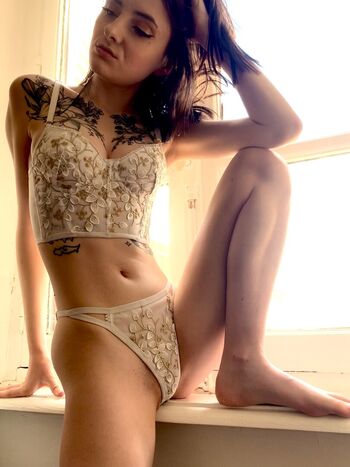 Full leaked Manon vllqz private onlyfans photo