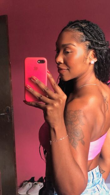 Full leaked Manuzinha private onlyfans photo