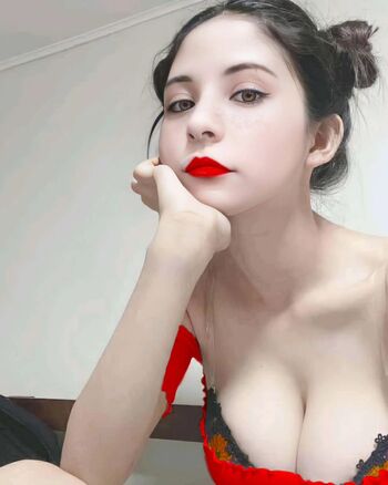 Full leaked Marelywaffle private onlyfans photo