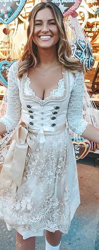 Full leaked Maren wolf page private onlyfans photo