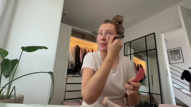Full leaked Maren wolf private onlyfans photo