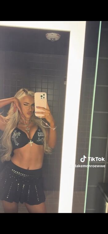 Full leaked Mariah may  page private onlyfans photo