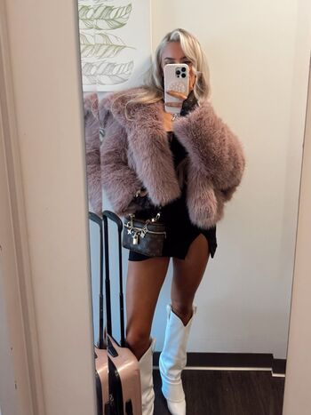 Full leaked Mariah may  page private onlyfans photo