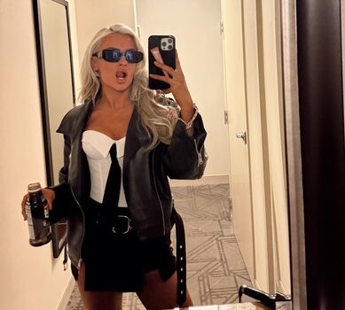 Full leaked Mariah may  page private onlyfans photo