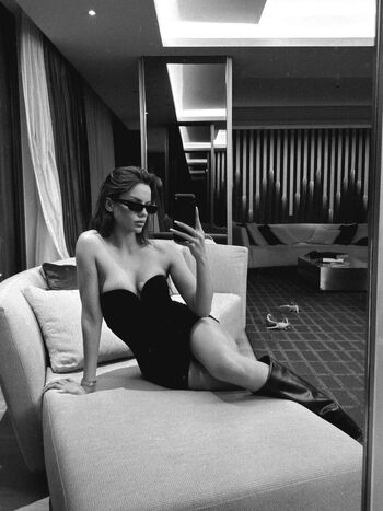 Full leaked Marigona gona private onlyfans photo