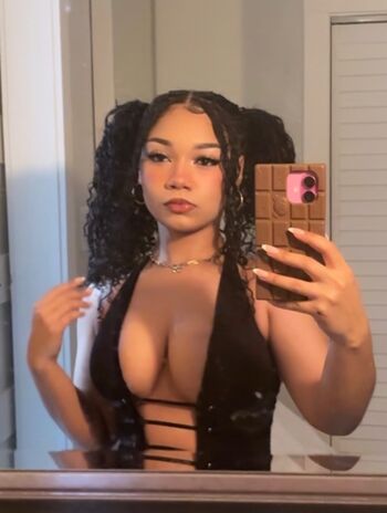Full leaked Mariiiisel private onlyfans photo