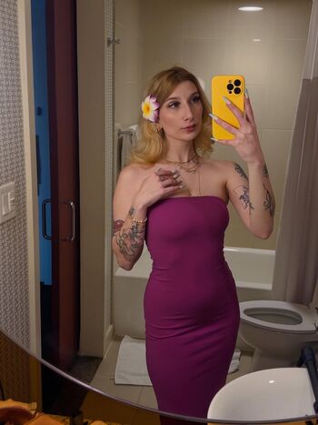 Full leaked Marinadove private onlyfans photo