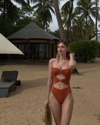 Full leaked Marine dauchez page private onlyfans photo