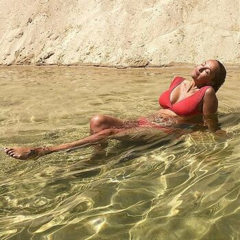 Full leaked Marisa cruz page private onlyfans photo