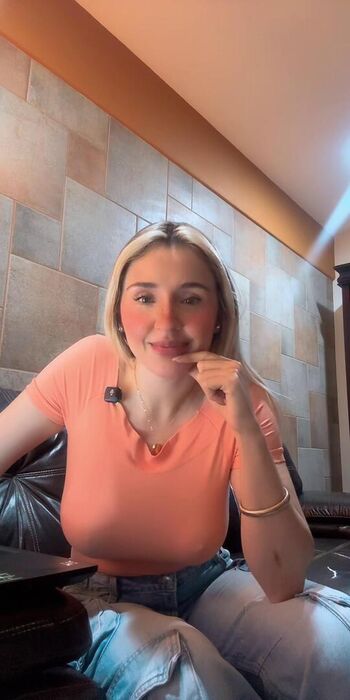 Marisol Dovala. La Chica Del Clima