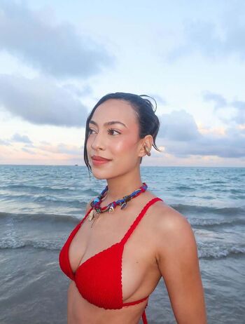 Full leaked Marivsouzaaa private onlyfans photo