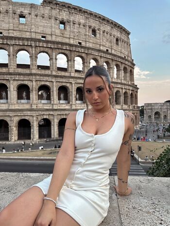 Full leaked Martina catini page private onlyfans photo