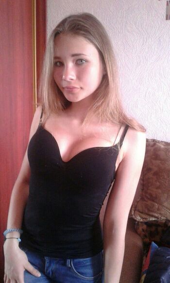 Full leaked Mashamirt page private onlyfans photo