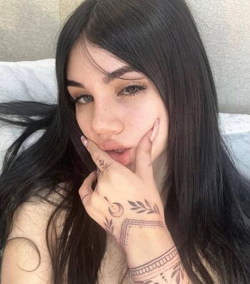 Full leaked Matilda newman private onlyfans photo