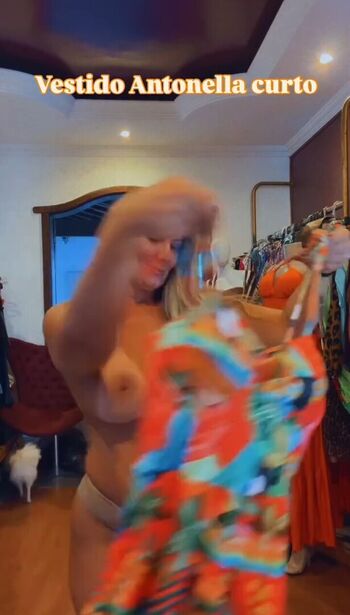 Full leaked Mature women page private onlyfans photo