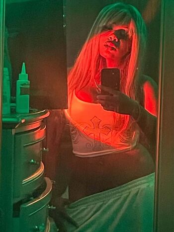 Full leaked Maxikyss private onlyfans photo