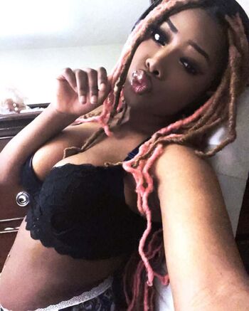 Full leaked Maxikyss private onlyfans photo