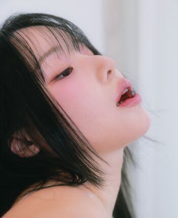 Full leaked Maxim korea page private onlyfans photo