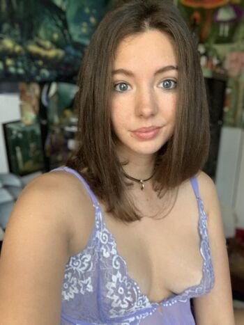 Full leaked Mckenna luna private onlyfans photo