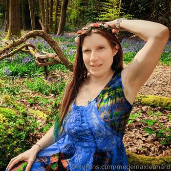 Full leaked Medeina and master leonard private onlyfans photo