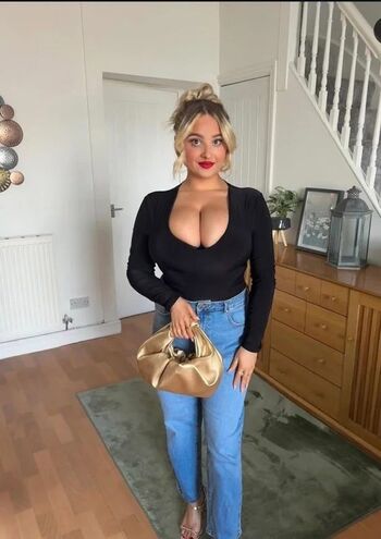 Full leaked Meg h page private onlyfans photo