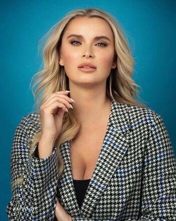 Full leaked Meghan chayka private onlyfans photo