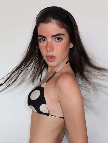 Full leaked Mel bayde private onlyfans photo