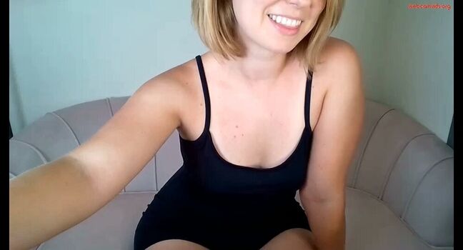 Full leaked Melanie rose private onlyfans photo