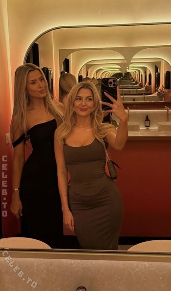 Full leaked Melina msxou  page private onlyfans photo