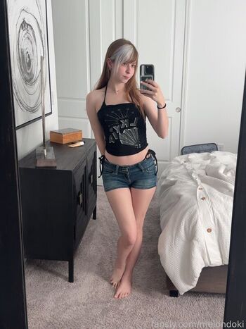 Full leaked Melondoki private onlyfans photo