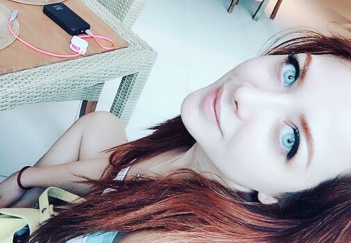 Full leaked Melozgeee private onlyfans photo