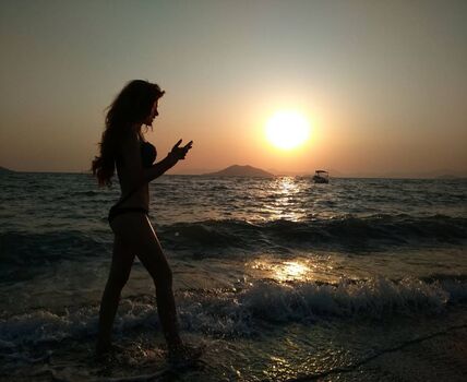 Full leaked Melozgeee private onlyfans photo