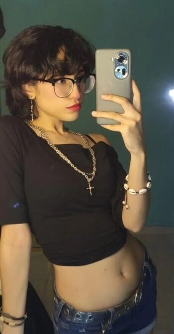 Full leaked Melsofdeleon private onlyfans photo