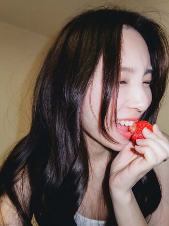 Full leaked Mena noona private onlyfans photo