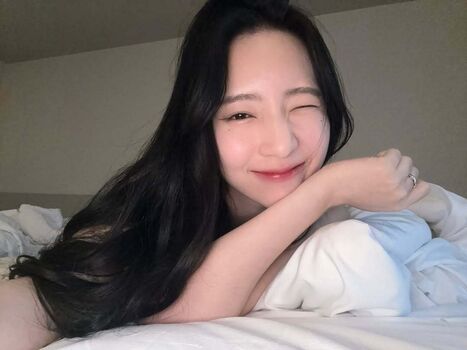 Full leaked Mena noona private onlyfans photo