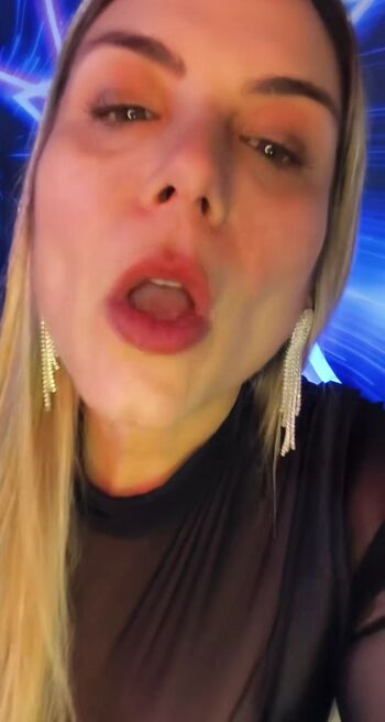 Full leaked Meninas de curitiba private onlyfans photo