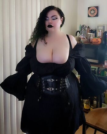 Full leaked Meowcenary private onlyfans photo