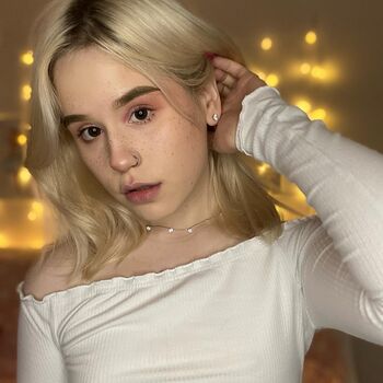 Meownkit Or Meownkitty