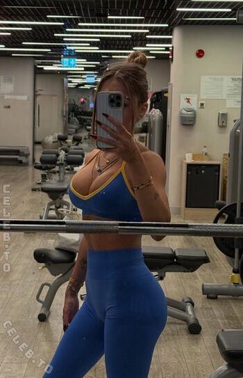 Full leaked Merve ozkan page private onlyfans photo