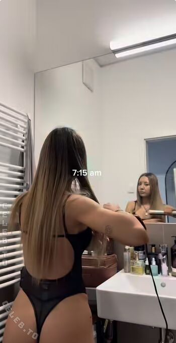 Full leaked Merve ozkan private onlyfans photo